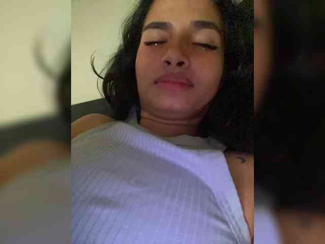 ViolettaRosse webcam