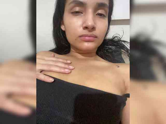 ViolettaRosse webcam