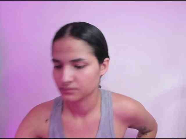 ViolettaRosse webcam