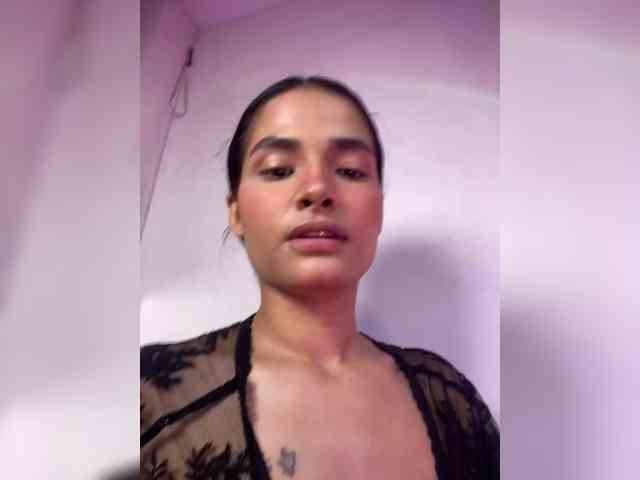 ViolettaRosse webcam