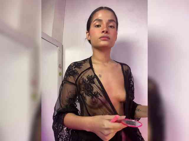 ViolettaRosse webcam