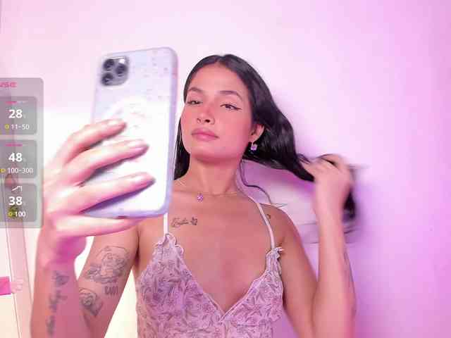 ViolettaRosse webcam