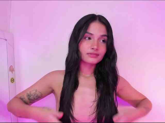 Модель: ViolettaRosse