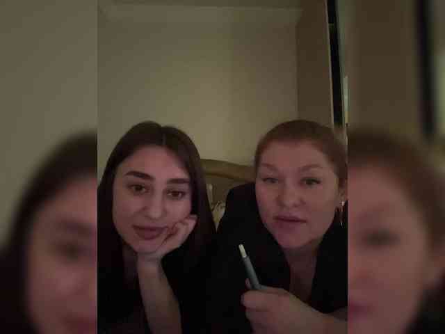 KiraaVika webcam