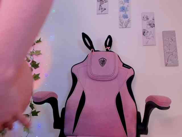 AmyHeaven- webcam