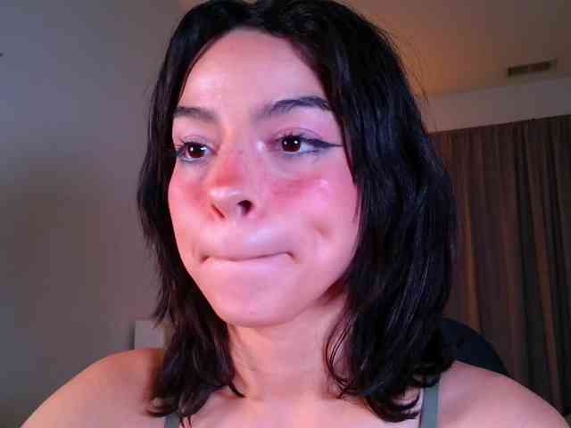 AmyHeaven- webcam