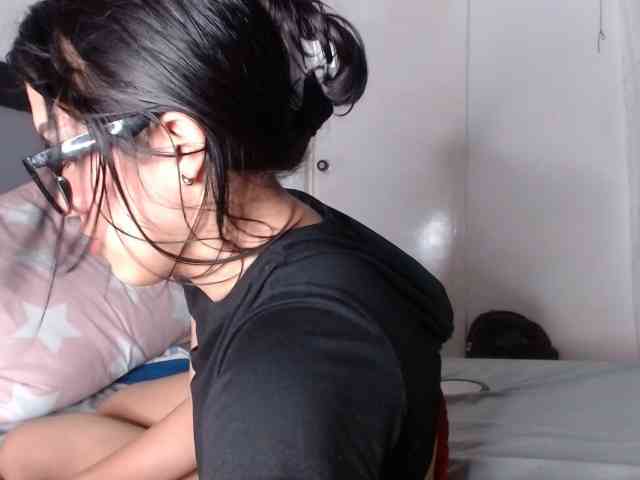 Alisonsexylady webcam