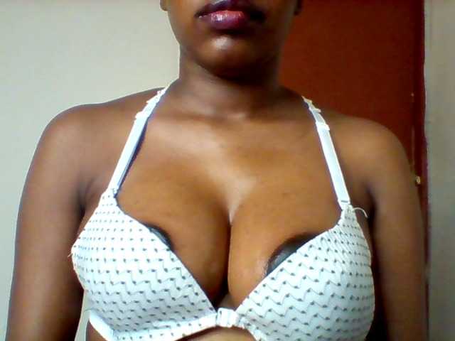 Sexyred-4 chat room