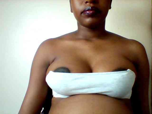 Sexyred-4 webcam