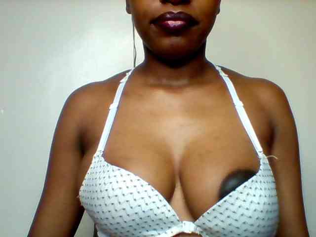Sexyred-4 webcam