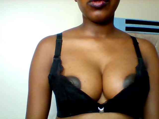 Sexyred-4 webcam