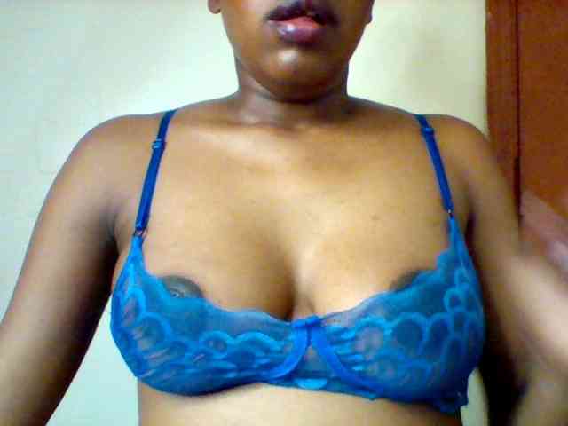 Sexyred-4 webcam