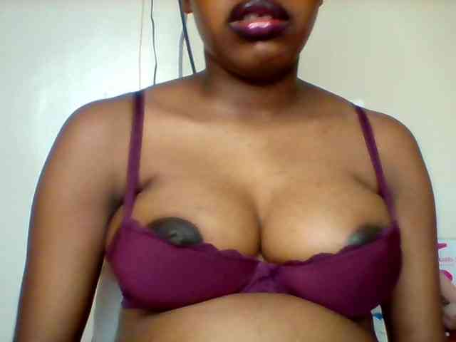 Sexyred-4 webcam