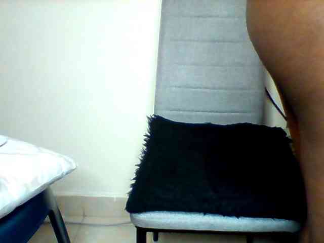 Sexyred-4 webcam