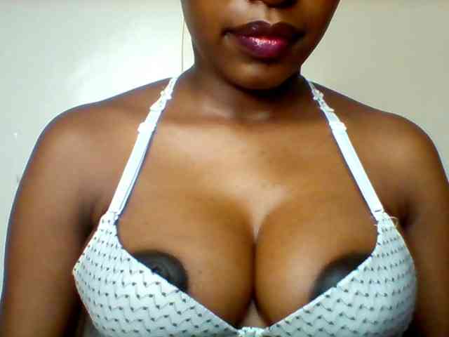 Sexyred-4 webcam