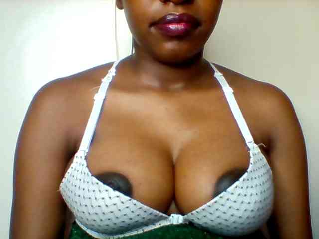 Sexyred-4 webcam