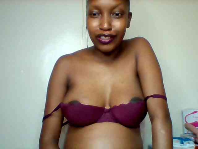 Sexyred-4 webcam