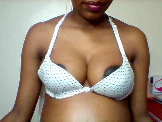 Sexyred-4 webcam