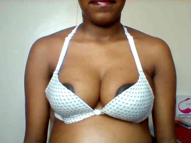 Sexyred-4 webcam