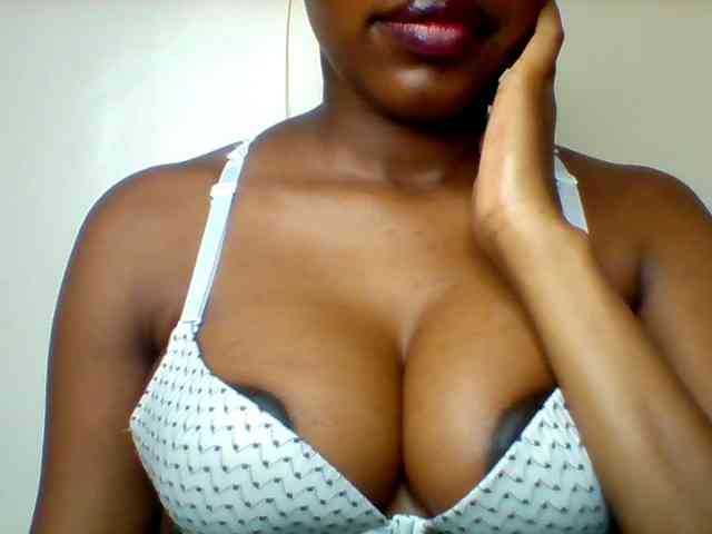 Sexyred-4 webcam