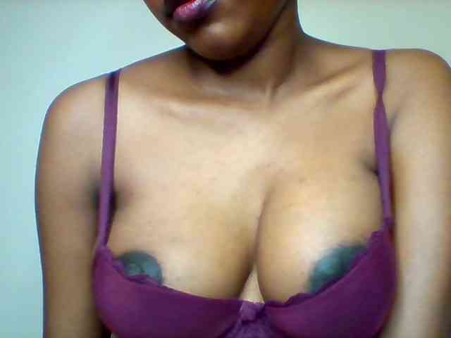 Sexyred-4 webcam