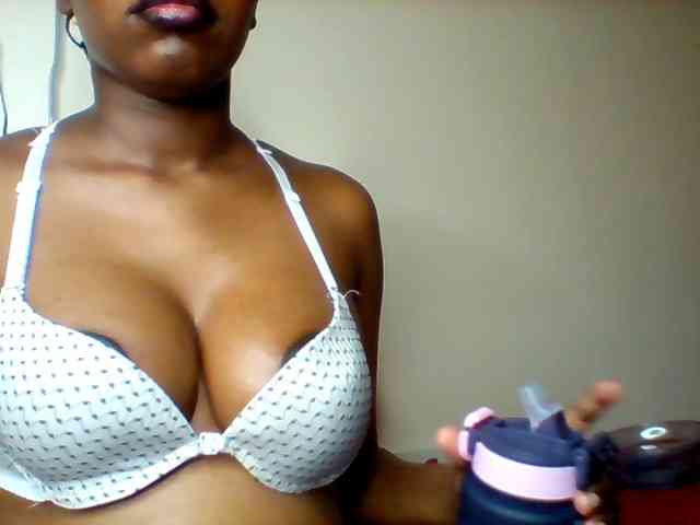 Sexyred-4 webcam