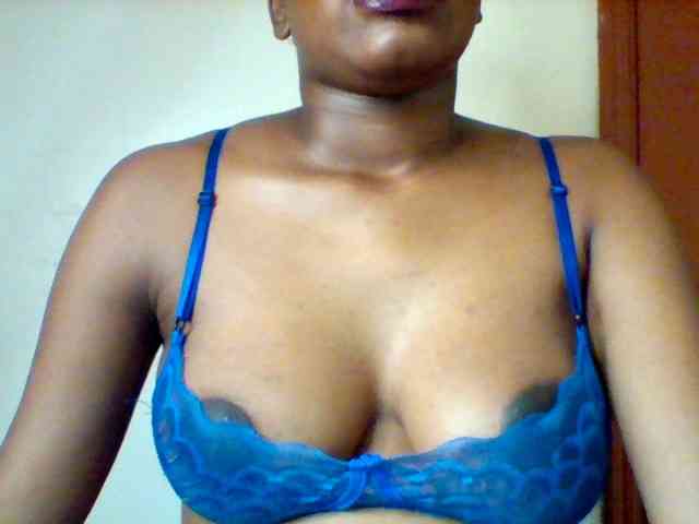 Sexyred-4 webcam