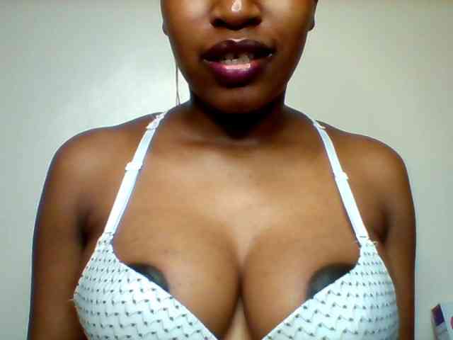 Sexyred-4 webcam
