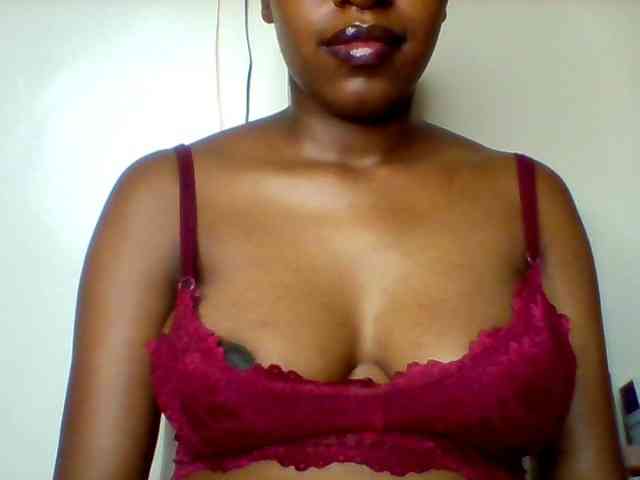 Sexyred-4 webcam
