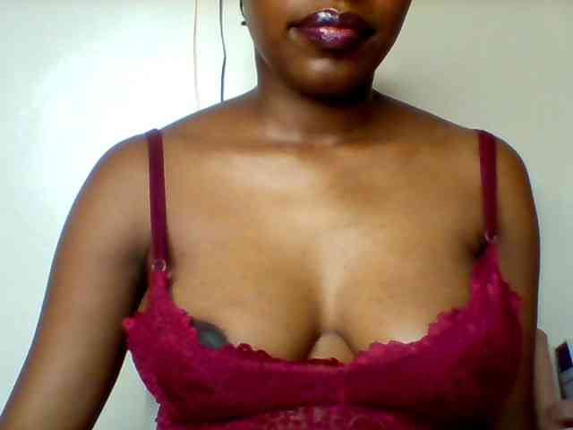 Sexyred-4 webcam