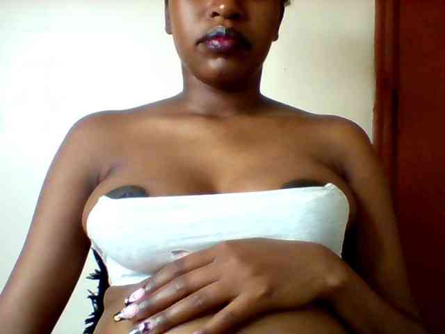 Sexyred-4 webcam