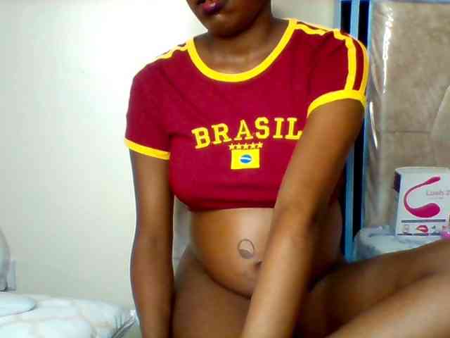 Sexyred-4 webcam