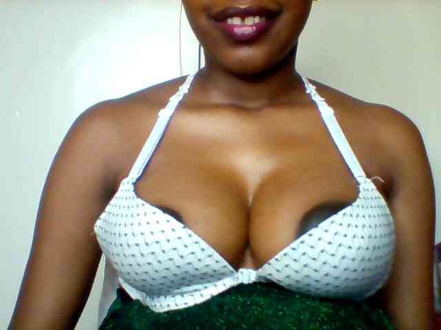 Sexyred-4 webcam