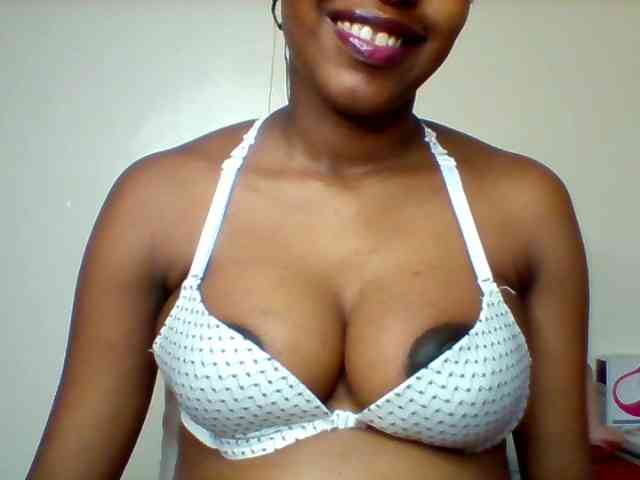 Sexyred-4 webcam