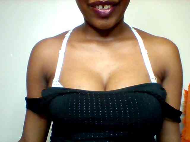 Sexyred-4 webcam
