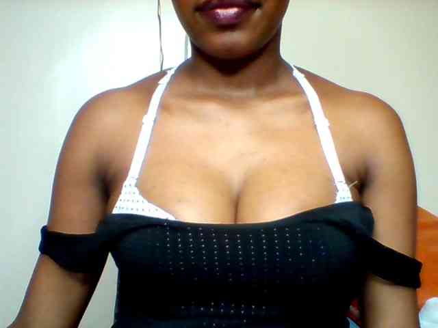 Sexyred-4 webcam