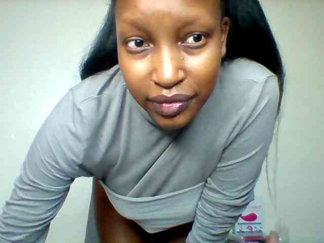 Sexyred-4 webcam