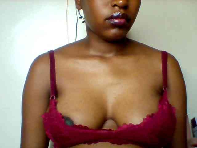 Sexyred-4 webcam