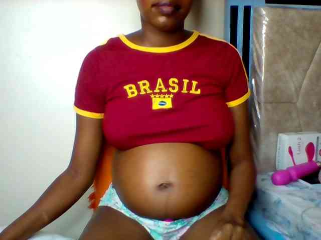 Sexyred-4 webcam