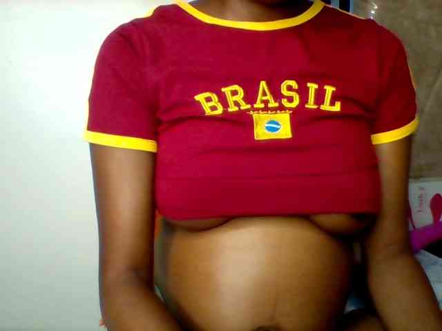 Sexyred-4 webcam