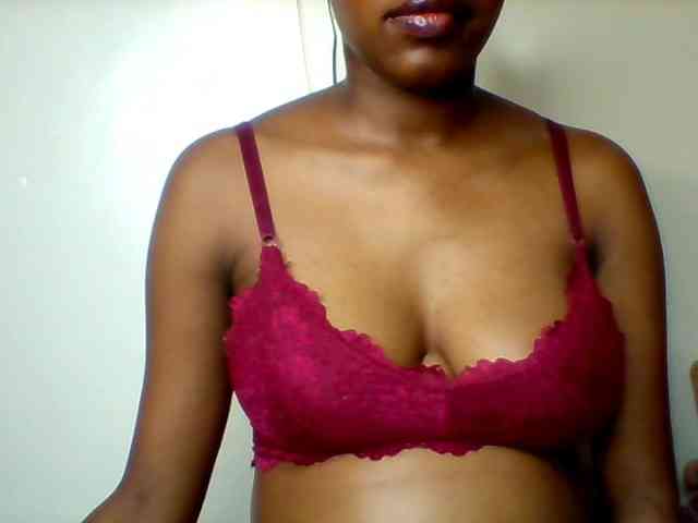 Sexyred-4 webcam