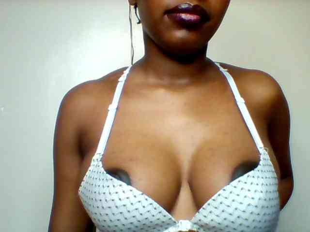 Sexyred-4 webcam