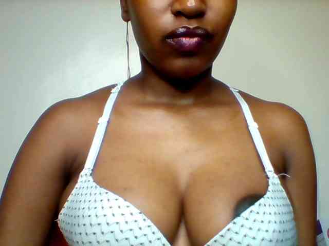 Sexyred-4 webcam