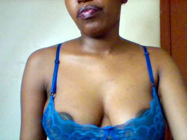 Sexyred-4 webcam