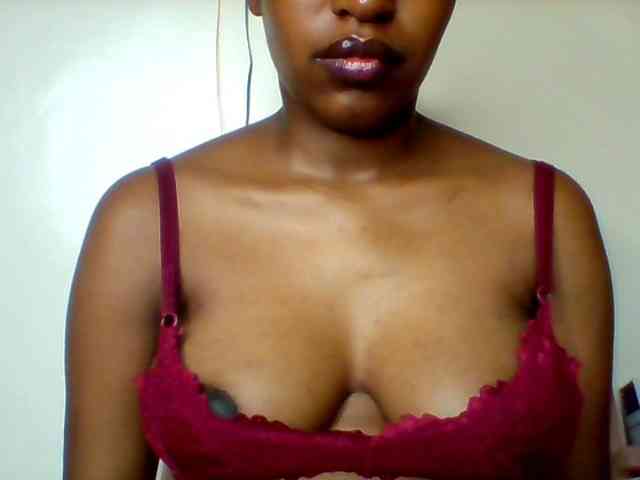Sexyred-4 webcam