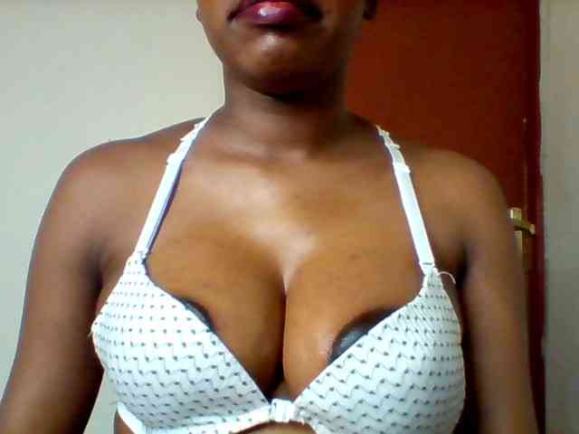 Sexyred-4 webcam