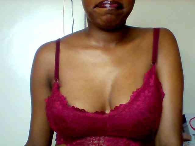 Sexyred-4 webcam
