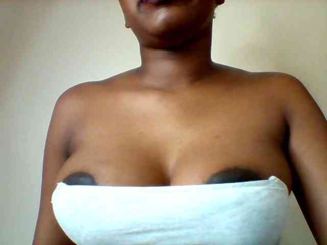 Sexyred-4 webcam