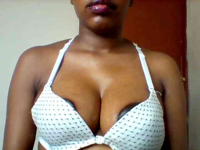 Sexyred-4 webcam