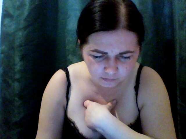 Vitalina272127's BongaCams show and profile